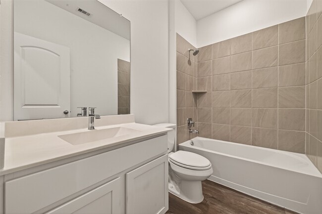 Building Photo - 6107 Ginevra Summers Dr