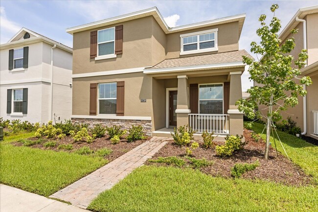 Building Photo - Spacious 5-Bedroom Solar Home for Rent in ...