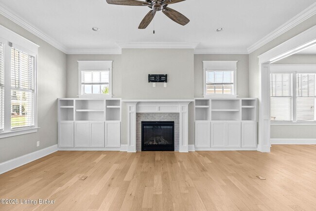 Building Photo - 6204 Moonseed St