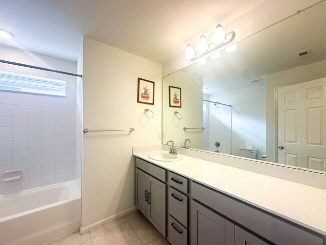 Building Photo - 17430 Pacific Peak Cir