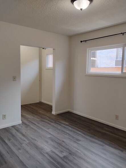 Building Photo - 5311 Lexington Ave