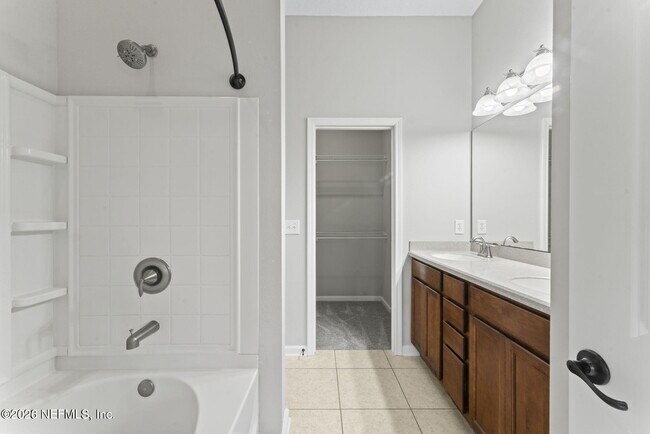 Building Photo - 13319 Low Tide Way