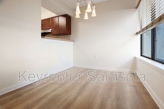 Building Photo - 4946 25th St W