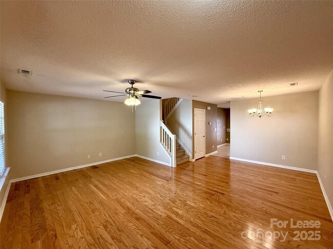 Building Photo - 10879 Holly Ridge Blvd