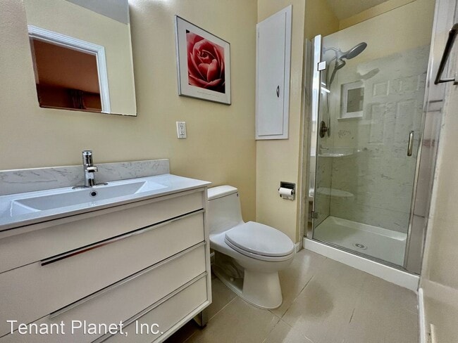 Building Photo - 3 br, 2 bath House - 1550 Magpie Ln