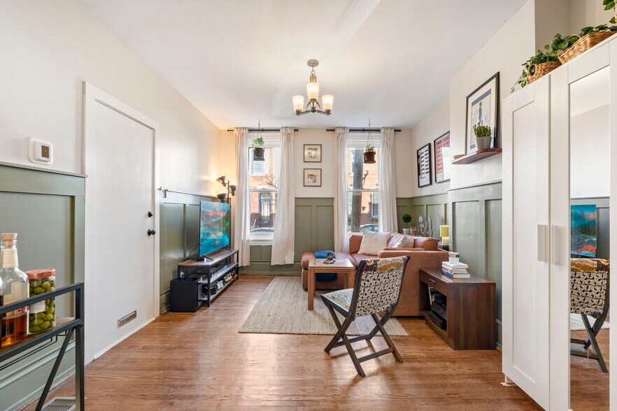 Building Photo - 2312 Fitzwater St