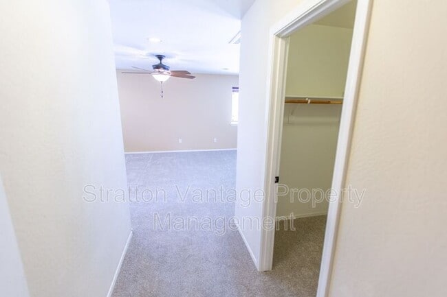 Building Photo - 1701 W Flamingo Dr