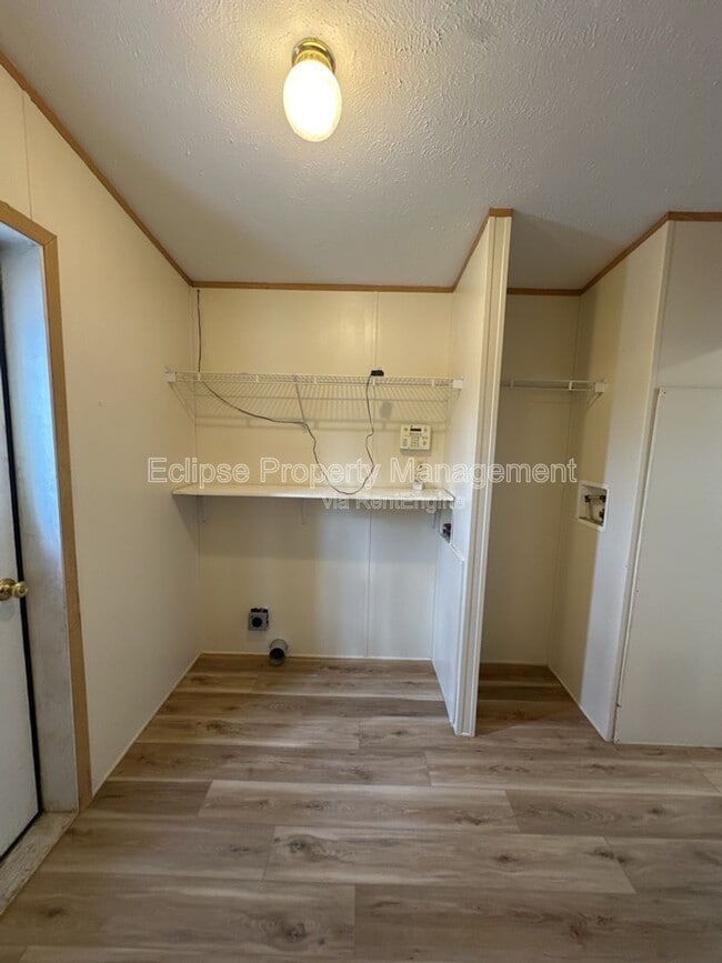 Building Photo - 187 Honeysuckle Cir