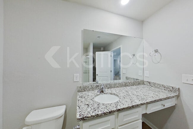 Building Photo - 1422 Native Gdn Rd