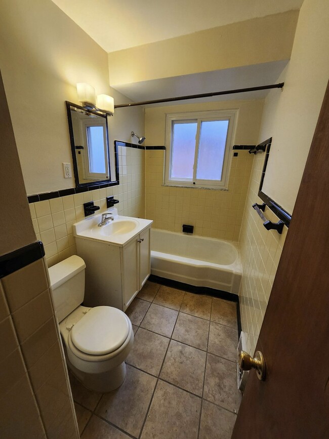 Building Photo - 24750 Lakeshore Blvd