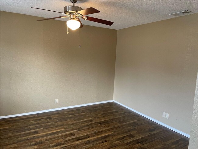 Building Photo - Heart of Wylie