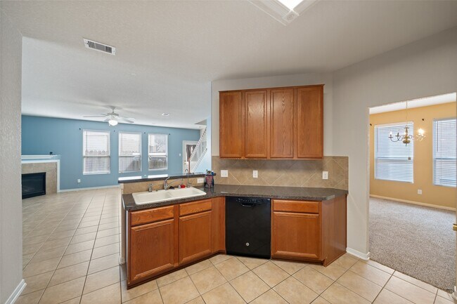 Building Photo - 14822 Juniper Dale Ct