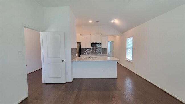 Building Photo - 505 Panzano Dr
