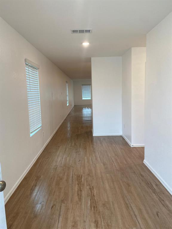 Building Photo - 21015 Longeni Dr