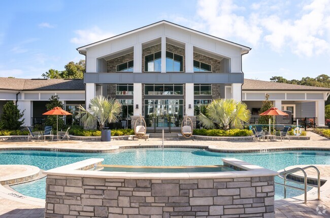 Building Photo - Century Dunes