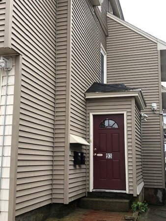 Building Photo - 93 Main St