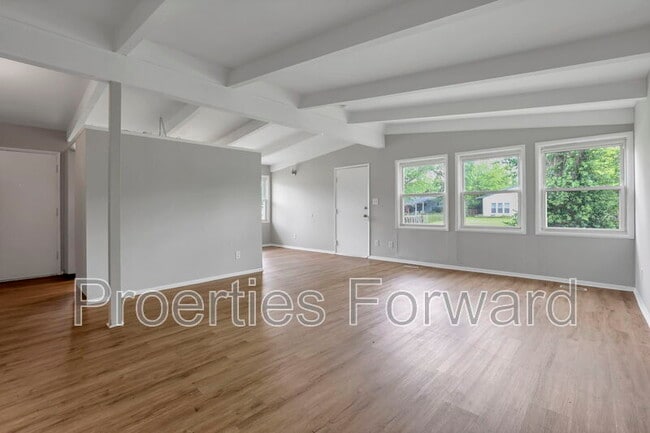 Building Photo - 873 Joyful St