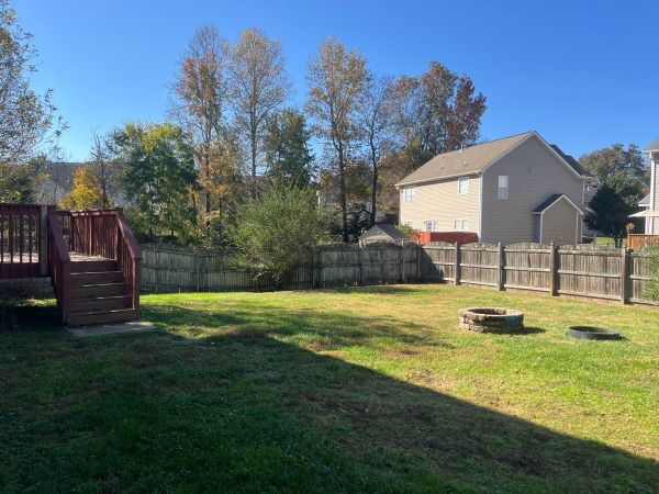 Building Photo - Spacious home in Karns community Millers P...