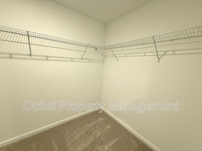 Building Photo - 1275 Belle Isle Ln