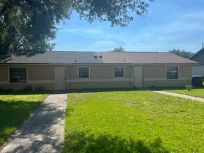 Building Photo - 2112 W Martin St
