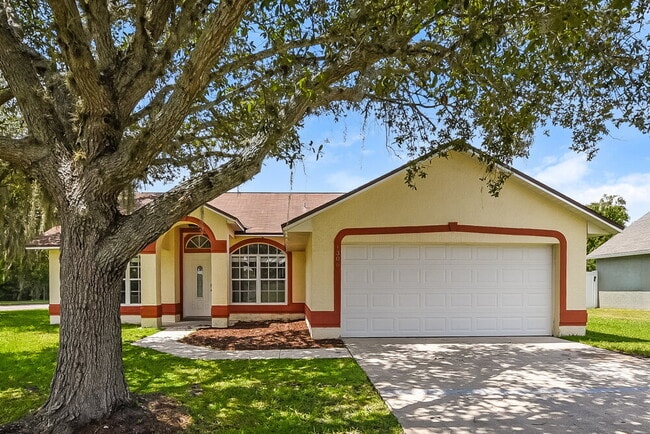 Building Photo - 1306 Silverthorn Dr