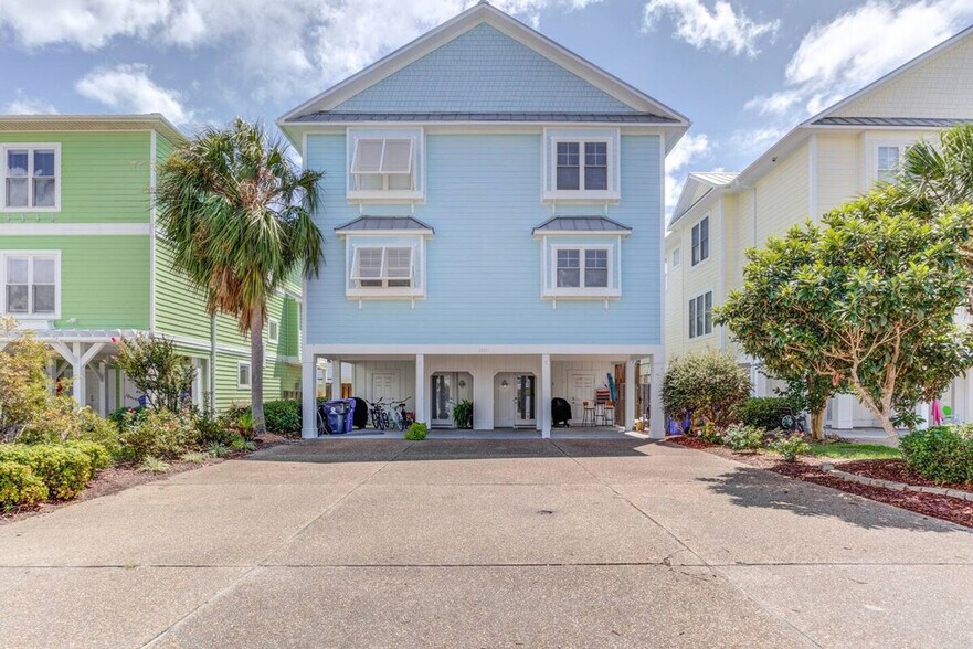 Building Photo - 1311 Bowfin Ln