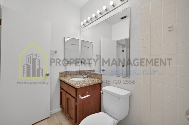 Building Photo - Charming 3-Bedroom Home with 2 Baths