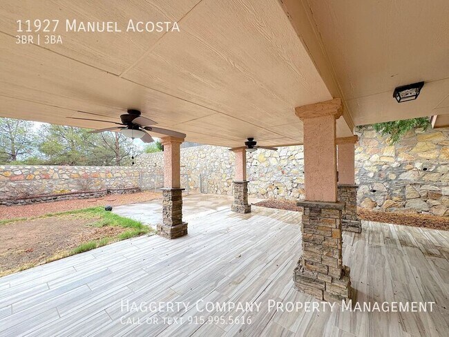 Building Photo - 11927 Manuel Acosta Dr
