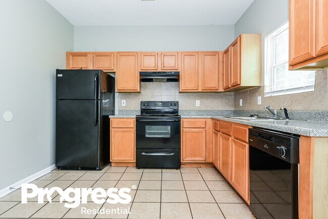 Building Photo - 3695 Brookwood Blvd