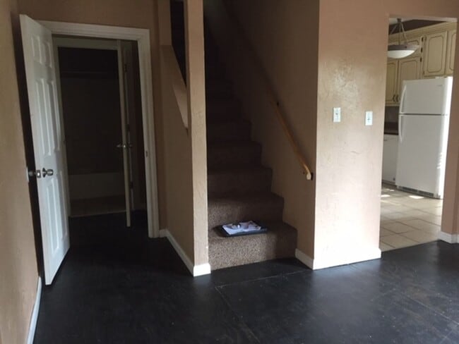 Building Photo - Ada OK Rental