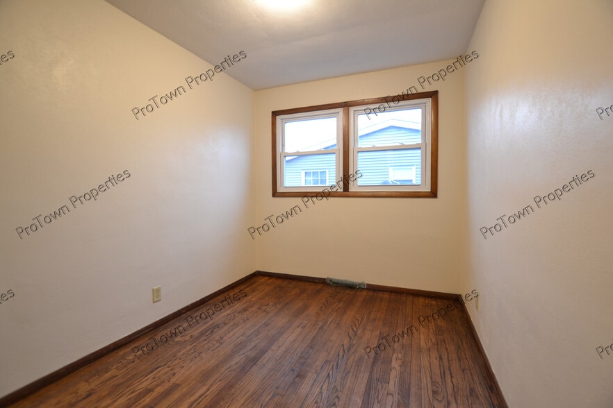 Building Photo - 125 Saint Joseph Ave