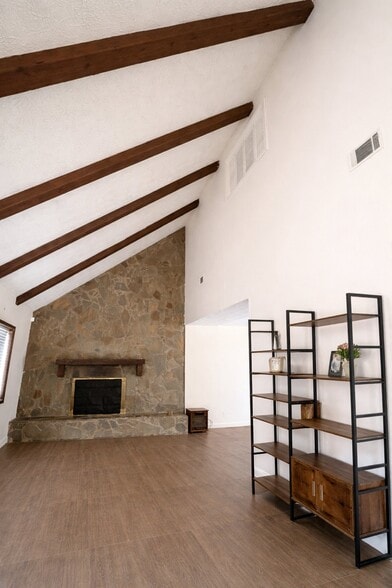 Building Photo - 6798 Collier Way