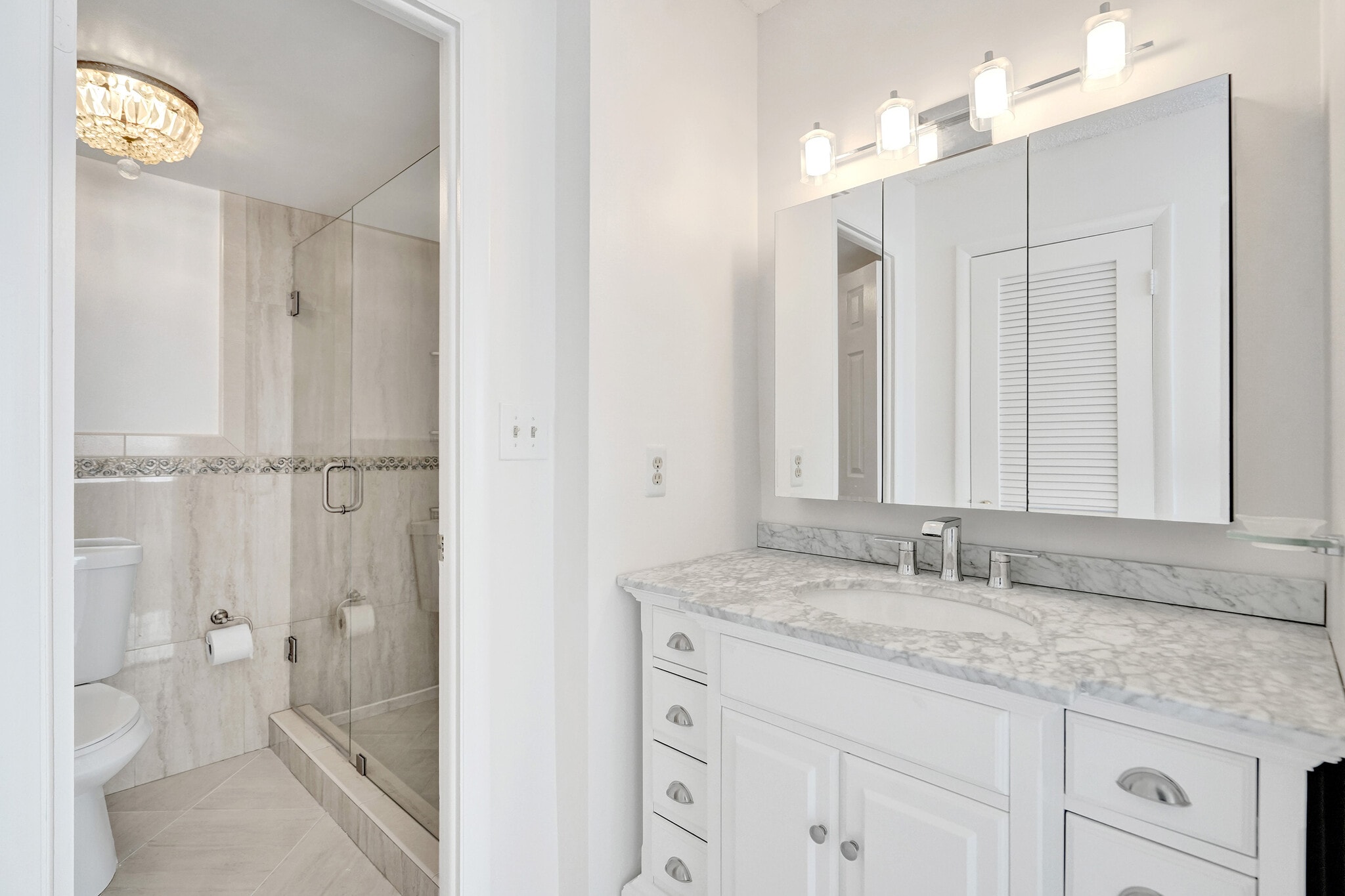 Building Photo - 3113 S Ocean Dr