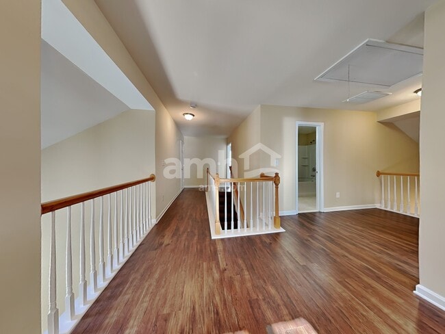 Building Photo - 11225 Amherst Glen Dr