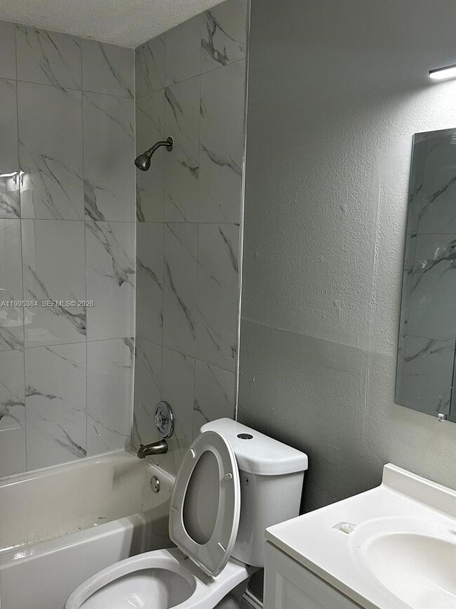 Building Photo - 11542 NW 44th St