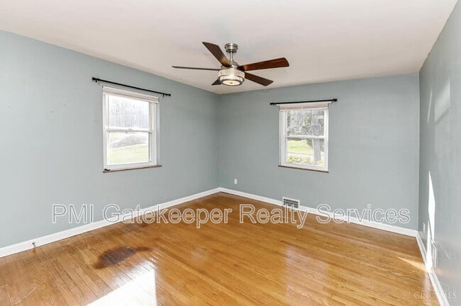 Building Photo - 5618 Leumas Rd