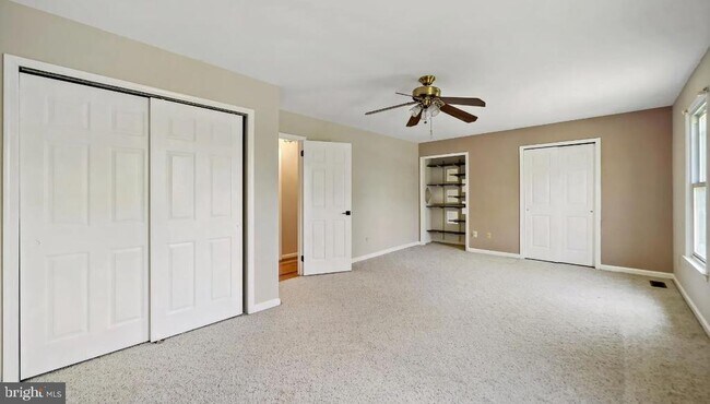 Building Photo - 1200 Turnbury Ln