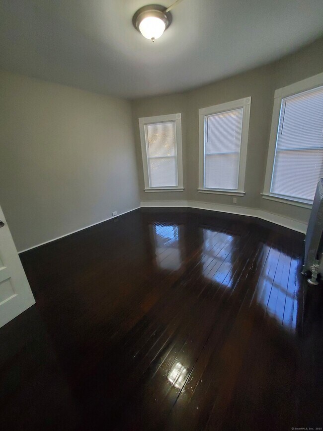 Building Photo - 432 Dixwell Ave