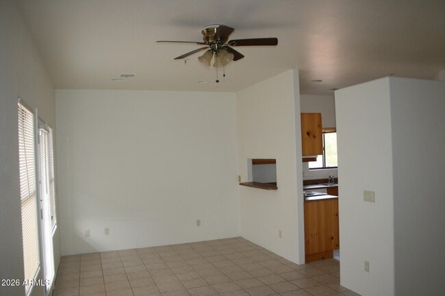 Building Photo - 5920 Thunder Ridge Rd