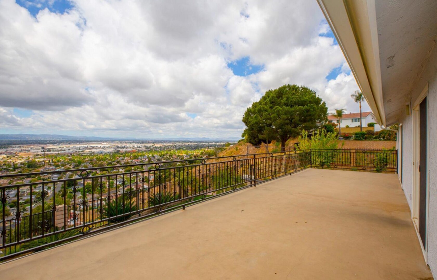 Building Photo - 2735 Joaquin Dr