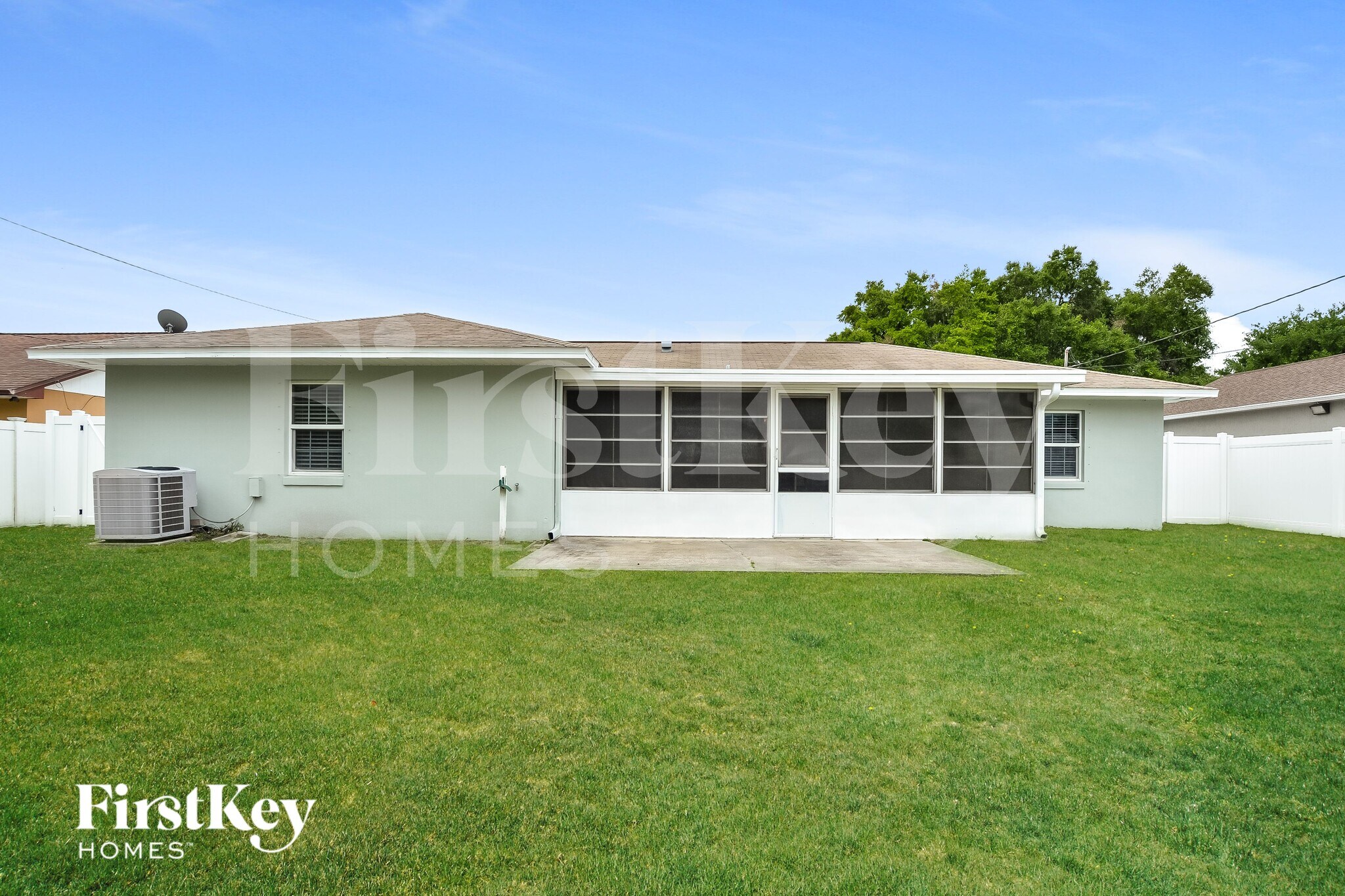 Building Photo - 971 Buttercup Terrace