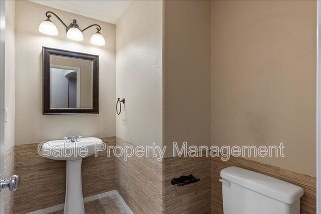 Building Photo - 24050 Joshua Dr