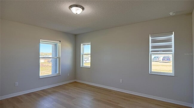 Building Photo - 110 E Dupont Ter