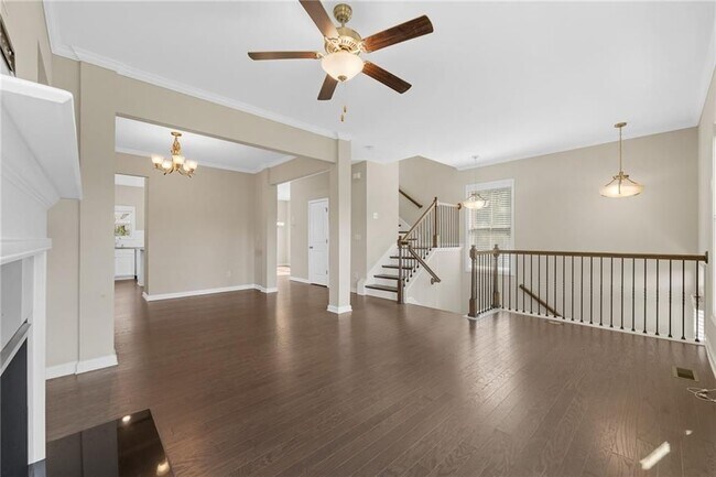 Building Photo - 331 Northaven Ave