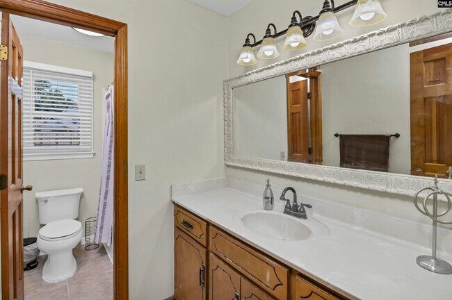 Building Photo - 418 Wise Ferry Rd