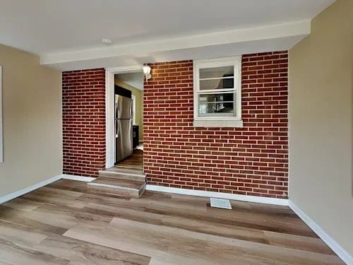 Building Photo - 1112 Brookwood St