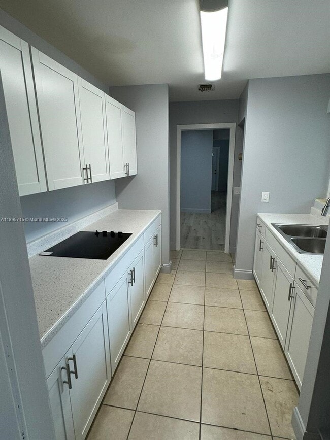 Primary Photo - 1115 9th St