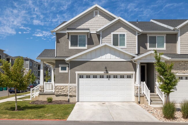 Garage - 1539 N 3860 W