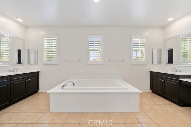 Building Photo - 6956 La Rochelle Way