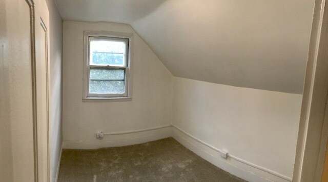 Building Photo - 299 Fargo Ave